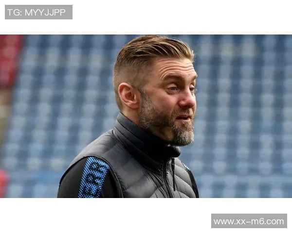 切尔西女足主管格林因引援失利与阵容不足辞职背后原因分析